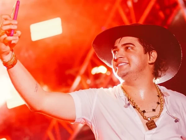 MP-BA recomenda suspensão de contrato de R$ 800 mil para show de Natanzinho Lima em Formosa do Rio Preto